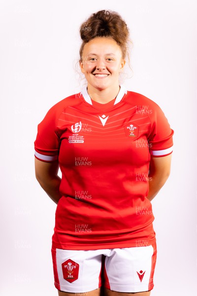 130922 - Wales Women World Cup Squad Portraits - Lleucu George