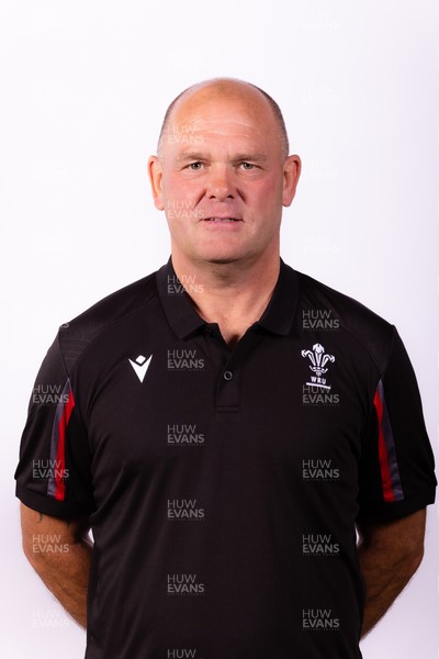 190922 - Wales Women World Cup Squad Portraits - Chris Conway