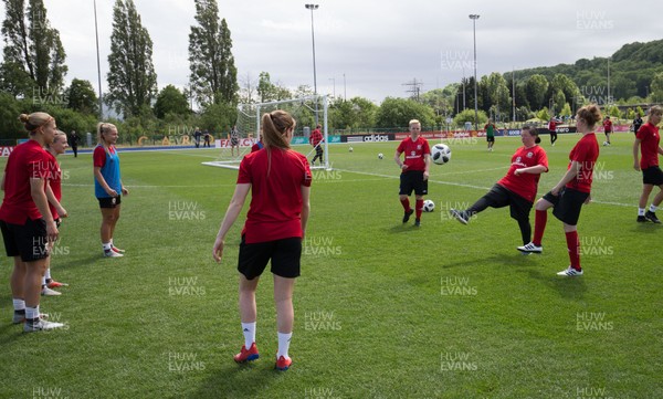 030619 - Wales Women's Football Squad Training Session - Wales' Womens football squad meet member of the Wales Homeless Football squad after their training session ahead of the Friendly International against New Zealand 