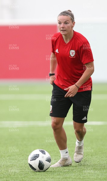 280519 - Wales Women's Football Squad Training Session, USW, Treforest -Wales' Loren Dykes during training at USW Treforest
