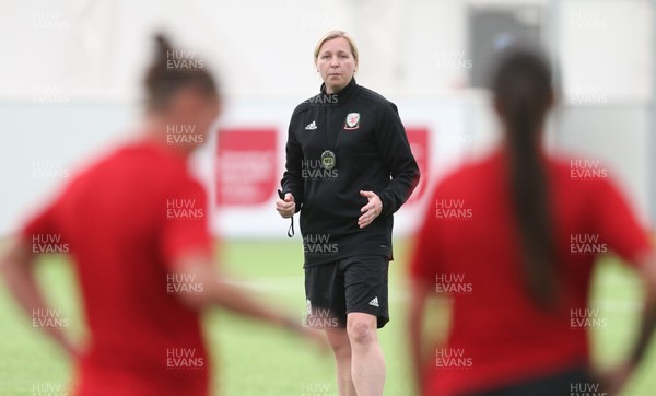 280519 - Wales Women's Football Squad Training Session, USW, Treforest - Wales Womens football manager Jayne Ludlow during training at USW Treforest