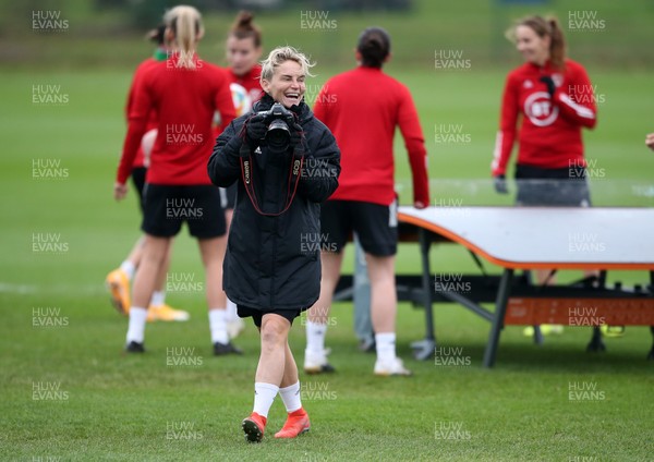 301120 - Wales Women Football Training - Jess Fishlock takes photos at training