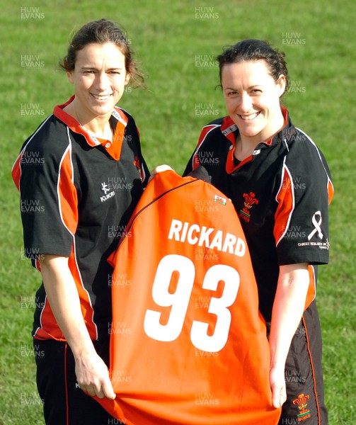 030307 - Wales Women's Rugby - Wales captain, Mellissa Berry present Louise Rickard with her 93rd cap shirt 