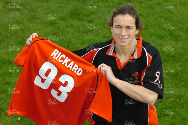 030307 - Wales Women's Rugby - Louise Rickard with her 93rd cap shirt 