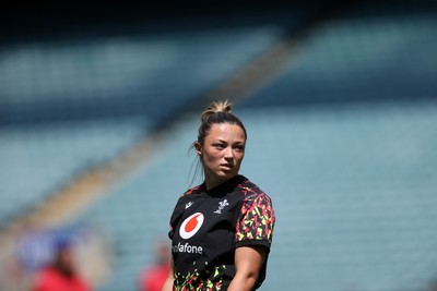 260626 - Wales Womens Rugby Captains Run at Twickenham ahead of their game against the Barbarians tomorrow - Alisha Joyce