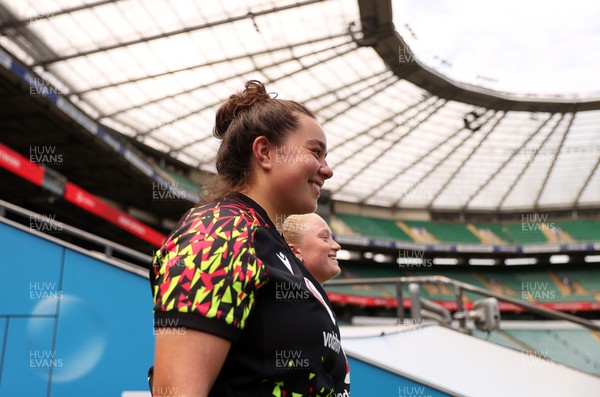 260626 - Wales Womens Rugby Captains Run at Twickenham ahead of their game against the Barbarians tomorrow - Katherine Baverstock