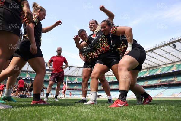 260626 - Wales Womens Rugby Captains Run at Twickenham ahead of their game against the Barbarians tomorrow - Kelsey Jones