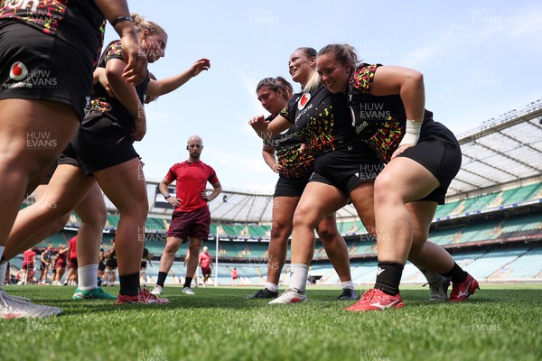260626 - Wales Womens Rugby Captains Run at Twickenham ahead of their game against the Barbarians tomorrow - Kelsey Jones