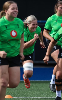250926 Wales Women Captain’s Run - Alex Callender during Captains Run at Cardiff Arms Park ahead of the WXV match against the USA