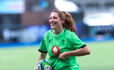 250926 Wales Women Captain’s Run - Georgia Evans during Captains Run at Cardiff Arms Park ahead of the WXV match against the USA