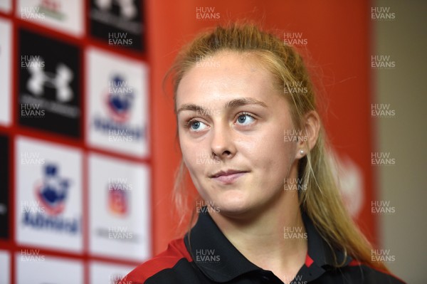 210717 - Wales Women Rugby World Cup Squad Announcement - Hannah Jones talks to media