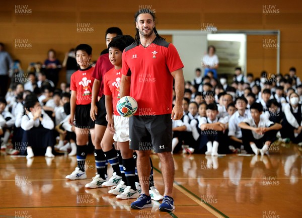 111019 - Wales Rugby School Visit - Josh Navidi during a visit to Obiyama High School in Kumamoto
