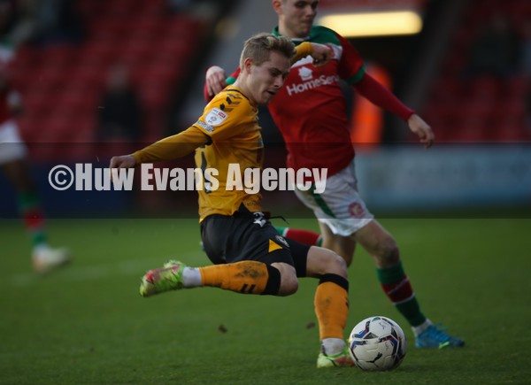 010122 Walsall v Newport County, Sky Bet League 2 - Oliver Cooper of Newport County shoots at goal