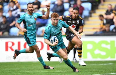 120921 - Wasps v Dragons - Preseason Friendly - Aneurin Owen of Dragons scores try