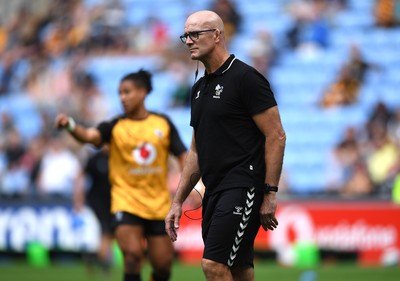 120921 - Wasps v Dragons - Preseason Friendly - Wasps coach John Mitchell