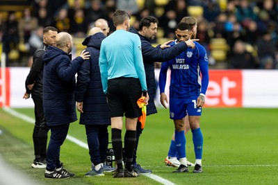 030224 - Watford v Cardiff City - Sky Bet League Championship - Erol Bulut manager of Cardiff City gives instructions to Karlan Grant of Cardiff City