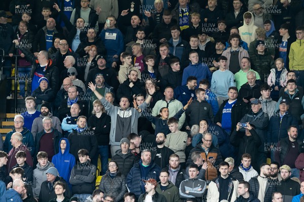 030224 - Watford v Cardiff City - Sky Bet League Championship - Fans of Cardiff City sing during the game