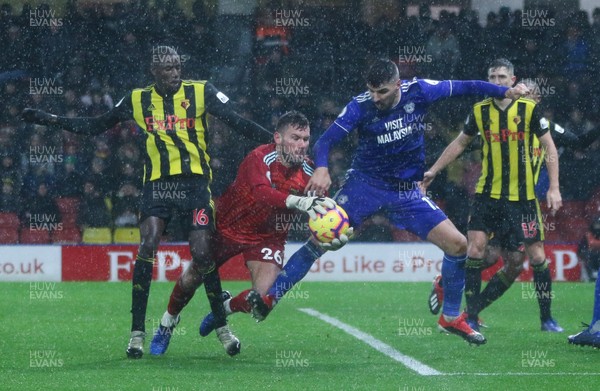 151218 - Watford v Cardiff City, Premier League - Watford goalkeeper Ben Foster claims the ball under pressure from Callum Paterson of Cardiff City