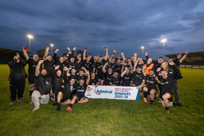 060526 - Wattstown v Ynysybwl - Mid District Division Two Cup Final - Admiral National League Two East Central Trophy Presentation - 
