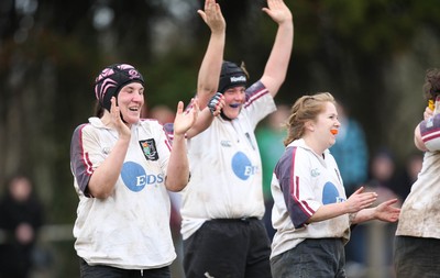 28.03.10 ... Waunarlwydd v Seven Sisters, WRU Women's National Plate Final 2009-10. -  Waunarlwydd players celebrate as the final whistle is blown 