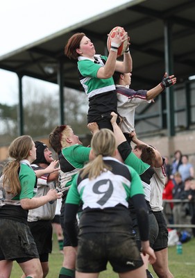 28.03.10 ... Waunarlwydd v Seven Sisters, WRU Women's National Plate Final 2009-10. -  Action from the plate final between Waunarlwydd (white shirts) and Seven Sisters 