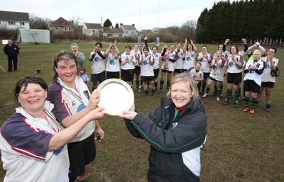 28.03.10 ... Waunarlwydd v Seven Sisters, WRU Women's National Plate Final 2009-10. -  Waunarlwydd's Captain Karen Samuel and Dee Evans are presented with the Plate by Nicola Smith, WRU Women's Community Rugby Manager  