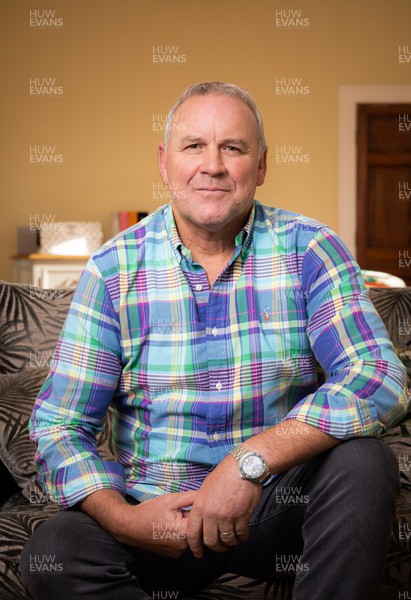 160123 - Former Wales rugby head coach Wayne Pivac at his home in the Vale of Glamorgan