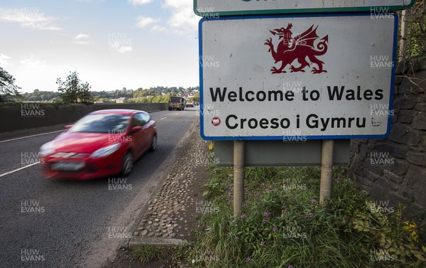 151020 - Picture the Welcome to Wales sign on the border in Chepstow, the day after the Welsh Government announced it intends to ban people visiting from coronavirus hotspots in England