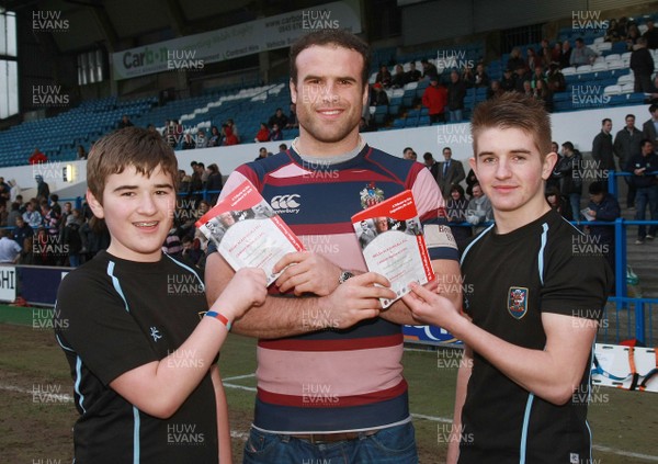 250413 Welsh Academicals RFC v Cardiff Medicals RFC - Dr Jack Matthews Tribute match -Jamie Roberts with match day ball boys