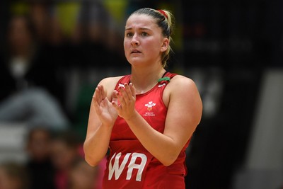221125 - Welsh Feathers v Zimbabwe Gems - International Netball Match - Bethan Dyke of Wales