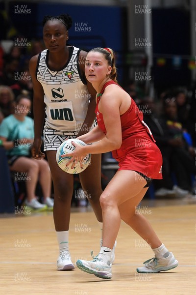 221125 - Welsh Feathers v Zimbabwe Gems - International Netball Match - Bethan Dyke of Wales