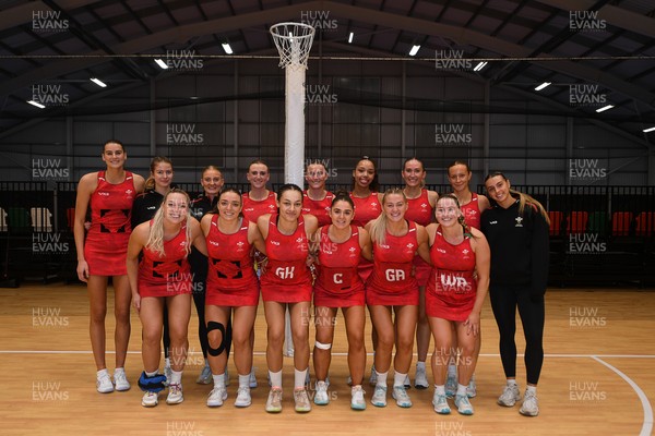 221125 - Welsh Feathers v Zimbabwe Gems - International Netball Match - Wales team picture