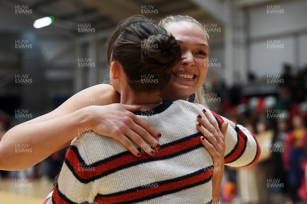 221125 - Welsh Feathers v Zimbabwe Gems - International Netball Match - Player of the match Leah Midleton of Wales
