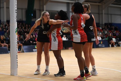 231125 - Welsh Feathers v Zimbabwe Gems - International Netball Match - Leah Middleton of Wales
