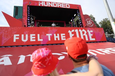 030826 - Welsh Fire v Southern Brave - The Hundred - Feeder perform at the ground