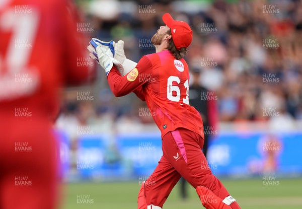 030826 - Welsh Fire v Southern Brave - The Hundred - Phil Salt of Welsh Fire catches the ball to dismiss Nikhil Chaudhary