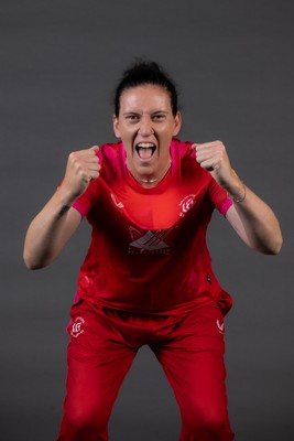 190726 - Welsh Fire Women Squad Portraits -  Em Arlott