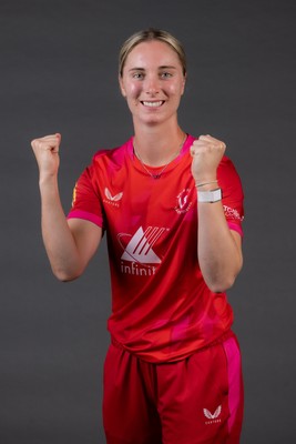 190726 - Welsh Fire Women Squad Portraits - Freya Kemp