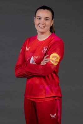 190726 - Welsh Fire Women Squad Portraits -  Georgia Davis