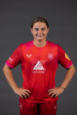 190726 - Welsh Fire Women Squad Portraits -  Niamh Holland