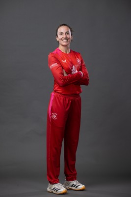 240726 - Welsh Fire Women Squad Portraits - Fi Morris