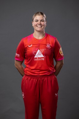 240726 - Welsh Fire Women Squad Portraits - Georgia Voll