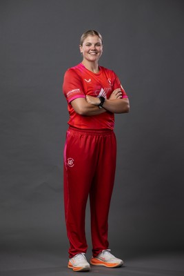 240726 - Welsh Fire Women Squad Portraits - Georgia Voll