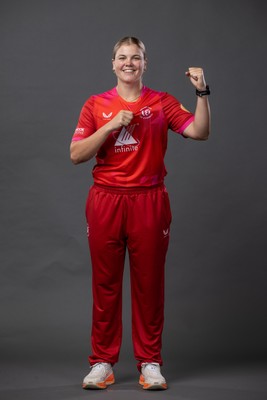 240726 - Welsh Fire Women Squad Portraits - Georgia Voll