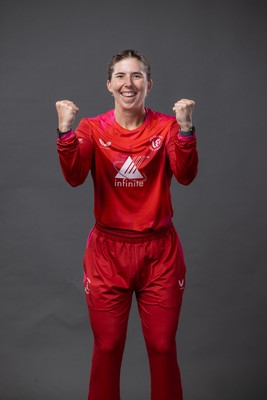 240726 - Welsh Fire Women Squad Portraits - Georgia Wareham