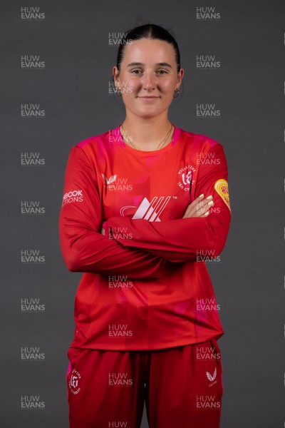 190726 - Welsh Fire Women Squad Portraits -  Abi Norgrove