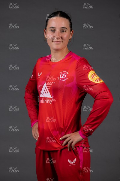 190726 - Welsh Fire Women Squad Portraits -  Abi Norgrove