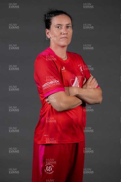 190726 - Welsh Fire Women Squad Portraits -  Em Arlott