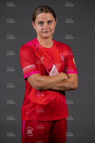 190726 - Welsh Fire Women Squad Portraits -  Niamh Holland
