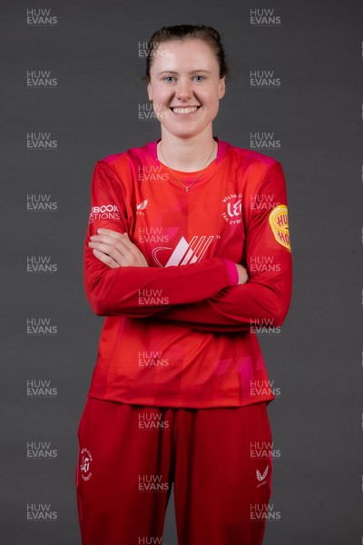 190726 - Welsh Fire Women Squad Portraits -  Sarah Bryce